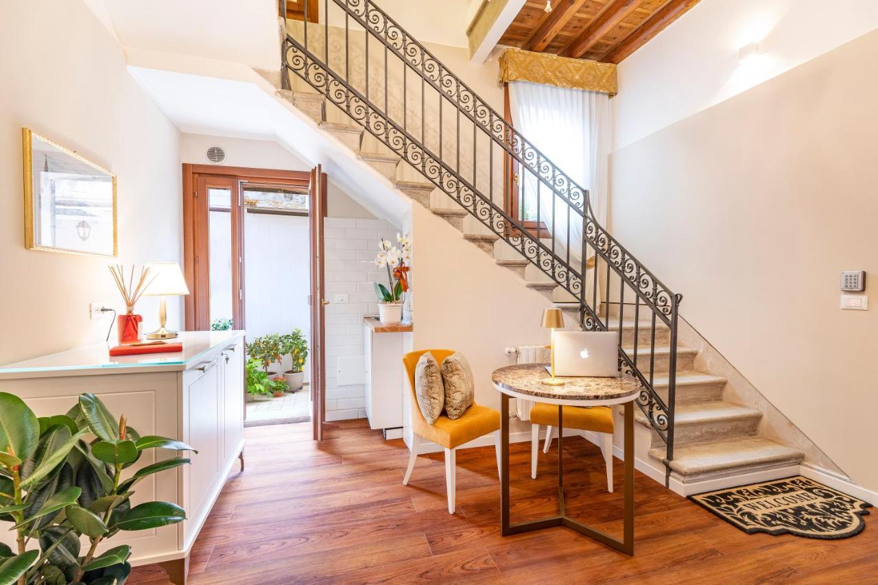 Residenza La Duchessa Deluxe Rooms Venedig Exteriör bild