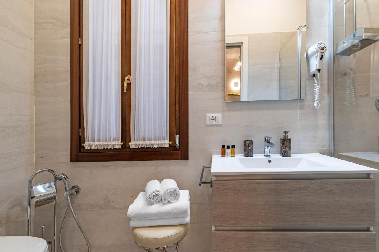Residenza La Duchessa Deluxe Rooms Venedig Exteriör bild
